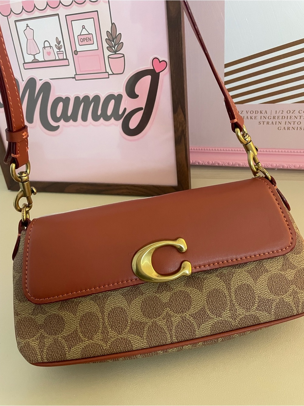 Coach Shoulder Bag - Picture 6 of 6